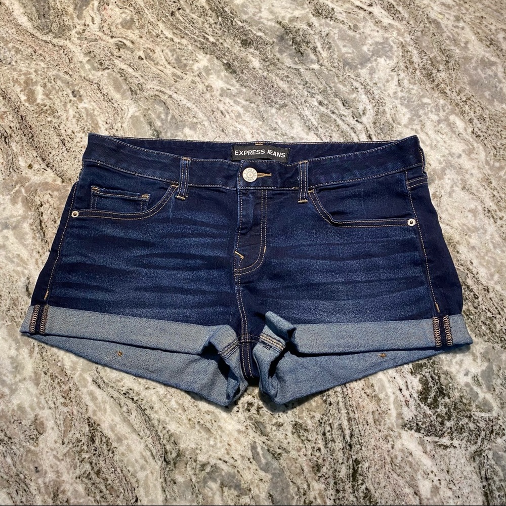 Express jean shorts size 10